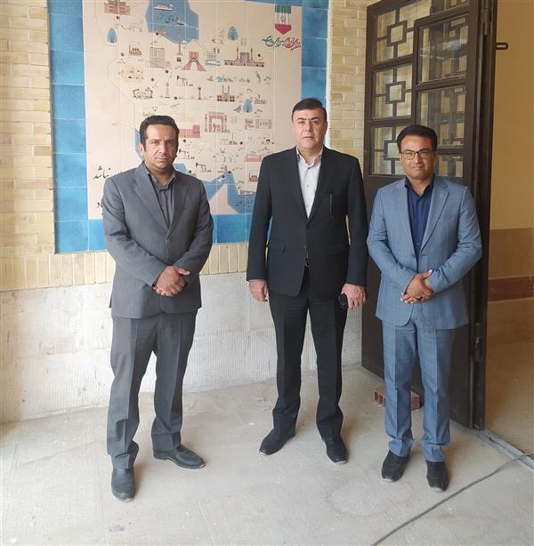 خیزش کرمان برای عدالت آموزشی؛ از نهضت مدرسهسازی تا بهرهبرداری از بزرگترین مجتمع کشور خیزش کرمان برای عدالت آموزشی؛ از نهضت مدرسهسازی تا بهرهبرداری از بزرگترین مجتمع کشور